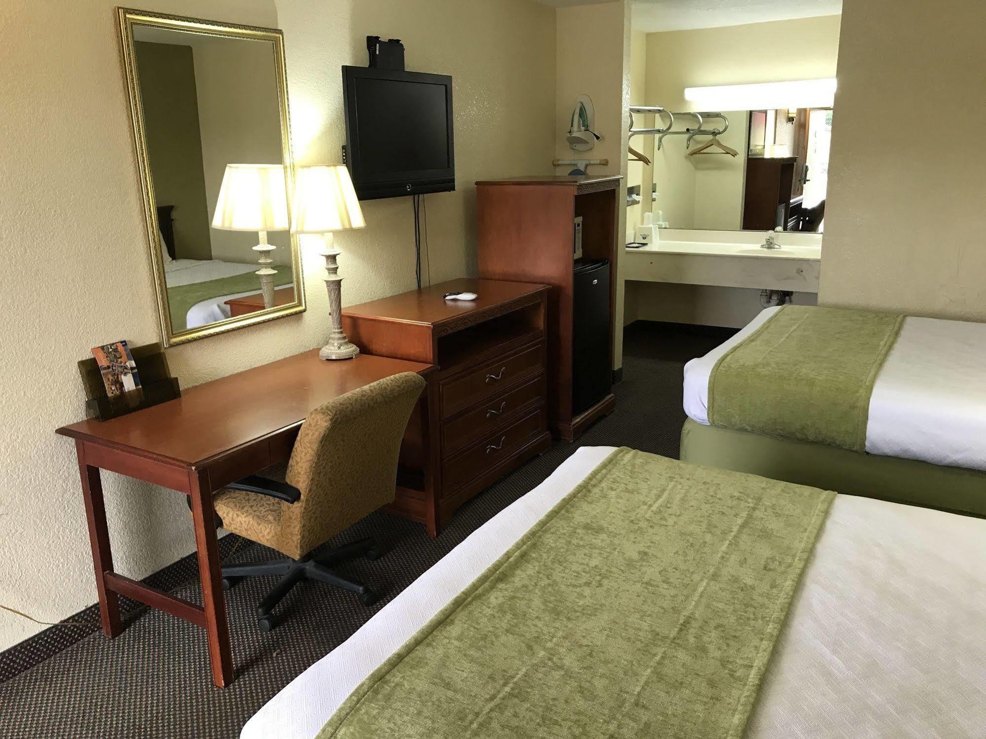 Diamond Inn Forrest City Bagian luar foto
